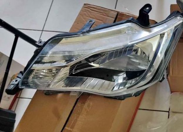 Toyota Axio 2013 Right Headlight