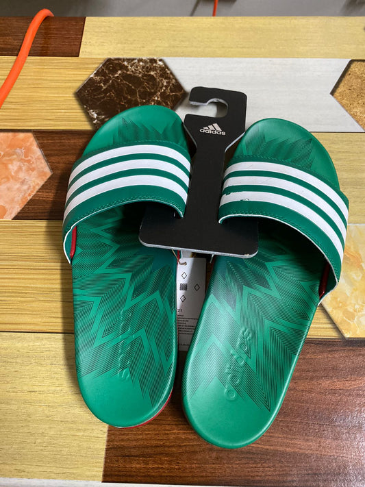 Adidas - Adilette Slides