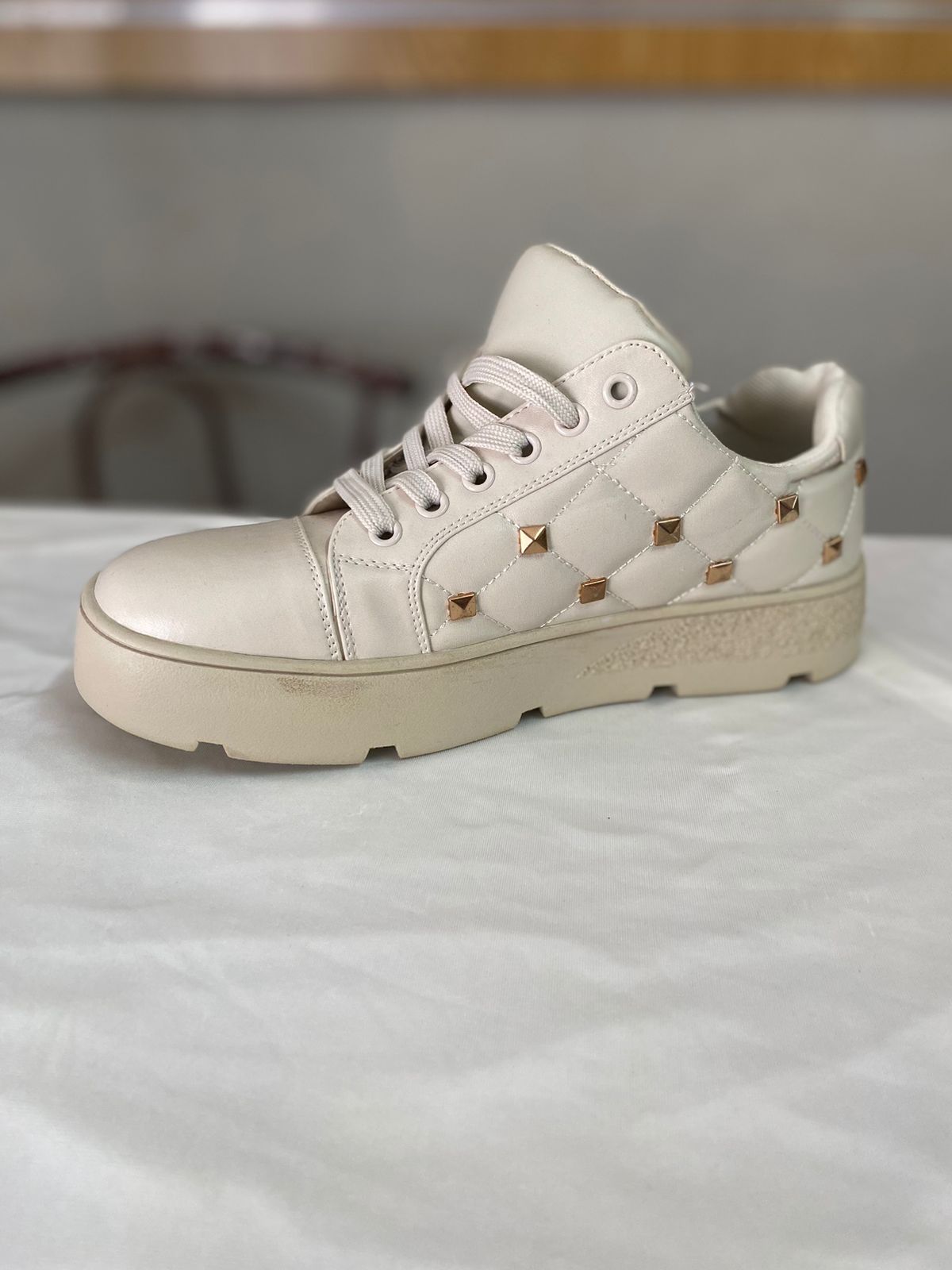 Ivory Trainers