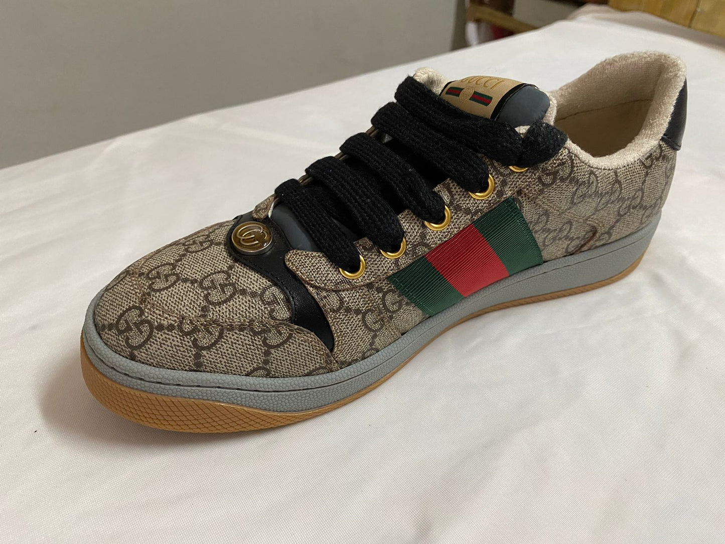 Gucci - Ace Bee Embroidered Sneaker