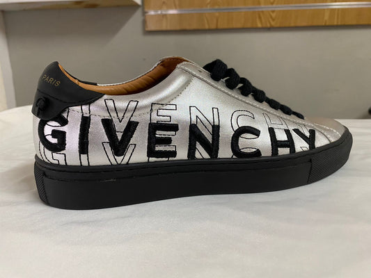 Givenchy Shading Sneakers